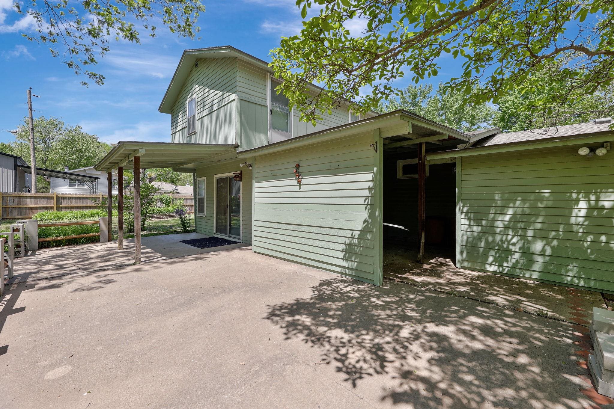 5848 N Palm Ln, Wichita, Kansas image 32