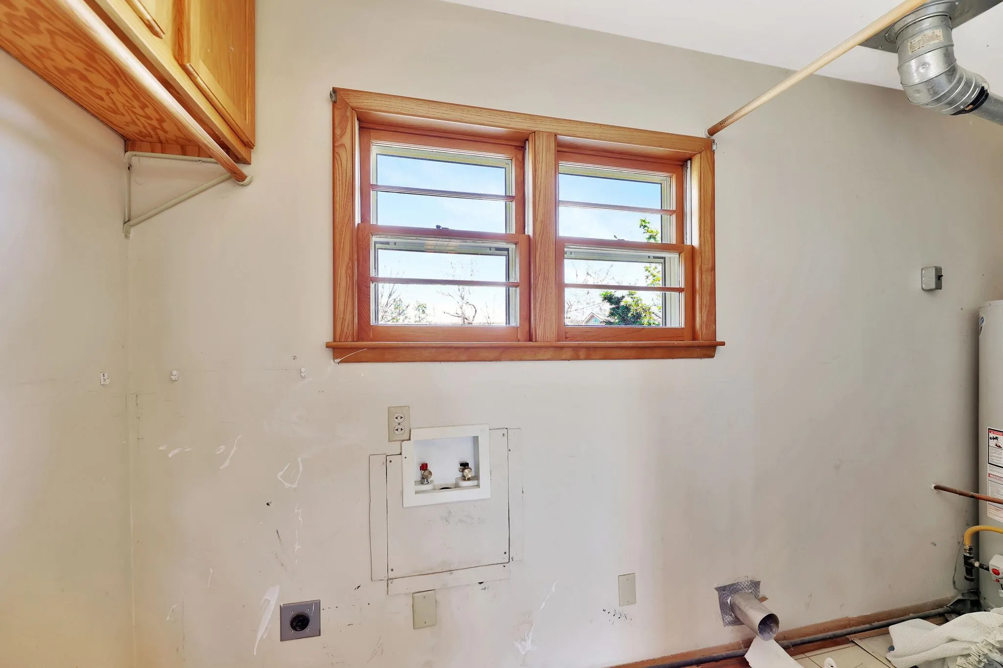 Wichita, Kansas 67217, United States, 3 Bedrooms Bedrooms, ,1 BathroomBathrooms,Residential,Pending,83528