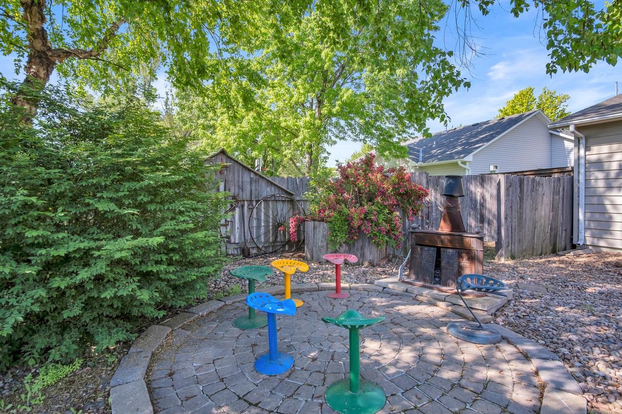 516 Meadowbrook Ct, Newton, Kansas image 33