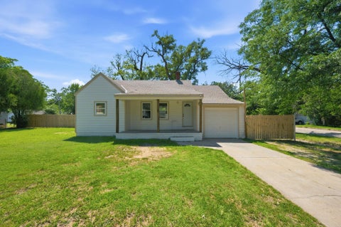 Homes For Sale - 1901 S Emporia Ave<br/> Wichita, KS 67211