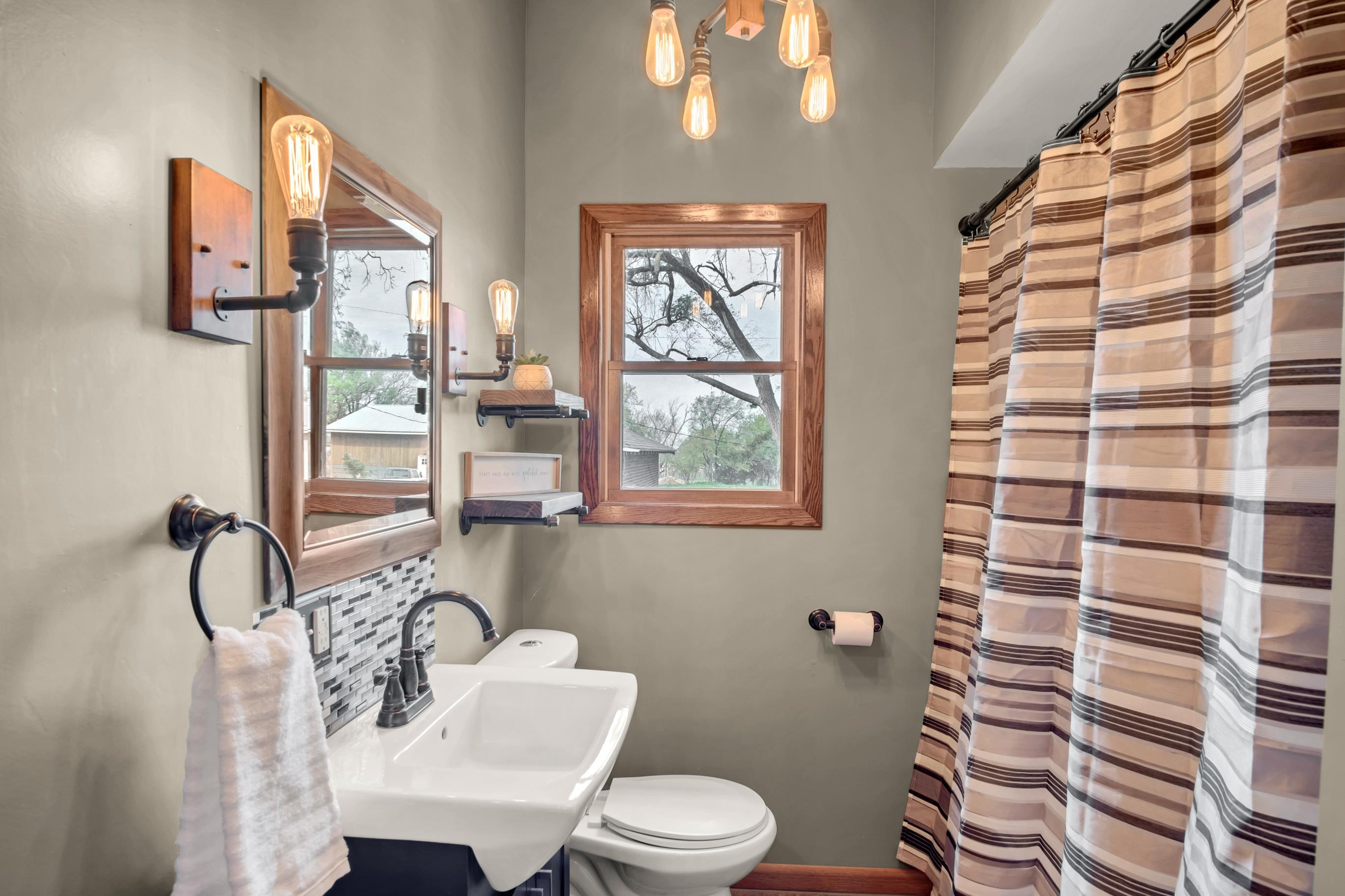 307 N Halstead Rd, Halstead, Kansas image 18
