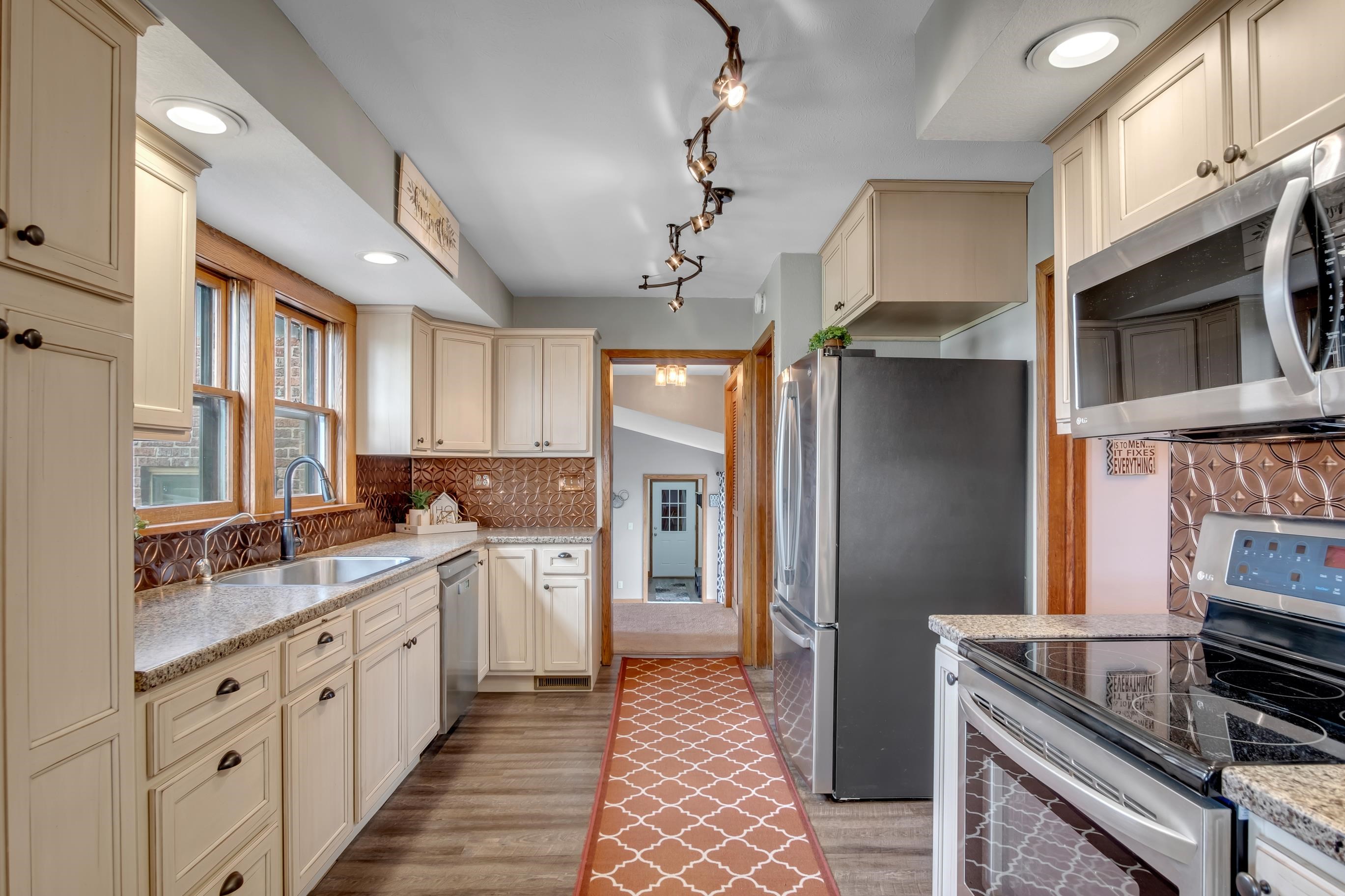 307 N Halstead Rd, Halstead, Kansas image 16