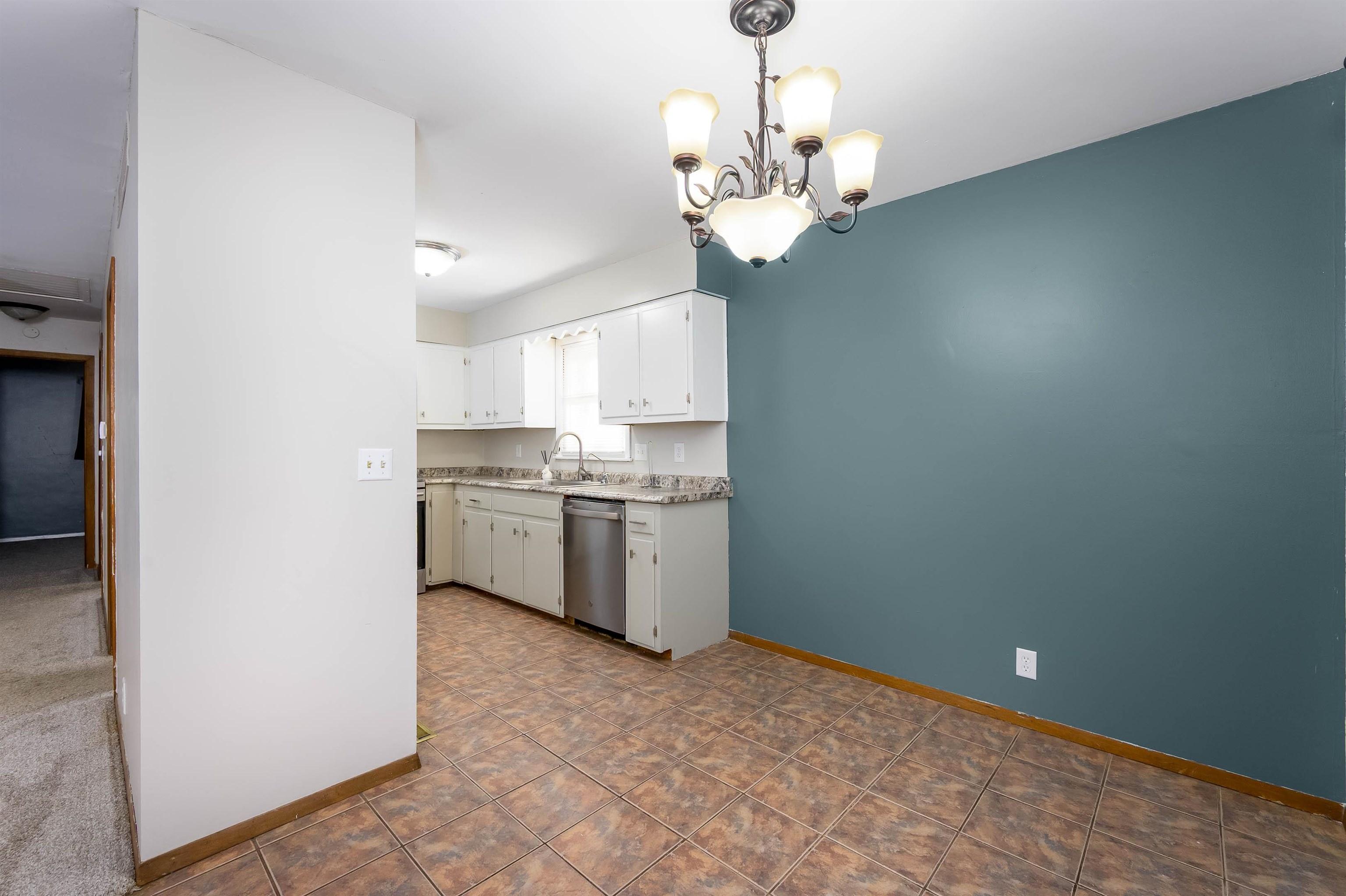 314 Southwind Dr, Valley Center, Kansas image 14