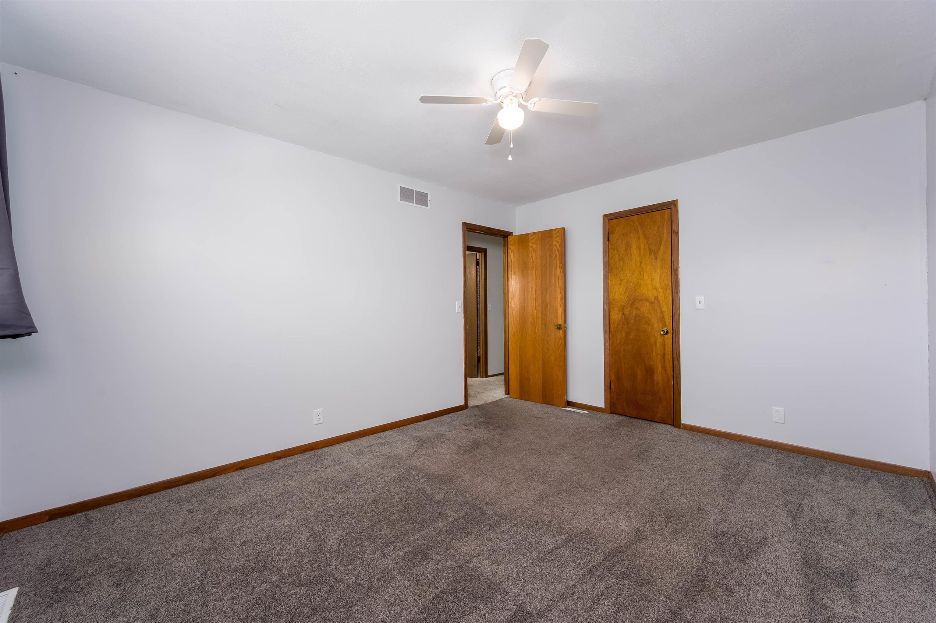 314 Southwind Dr, Valley Center, Kansas image 3