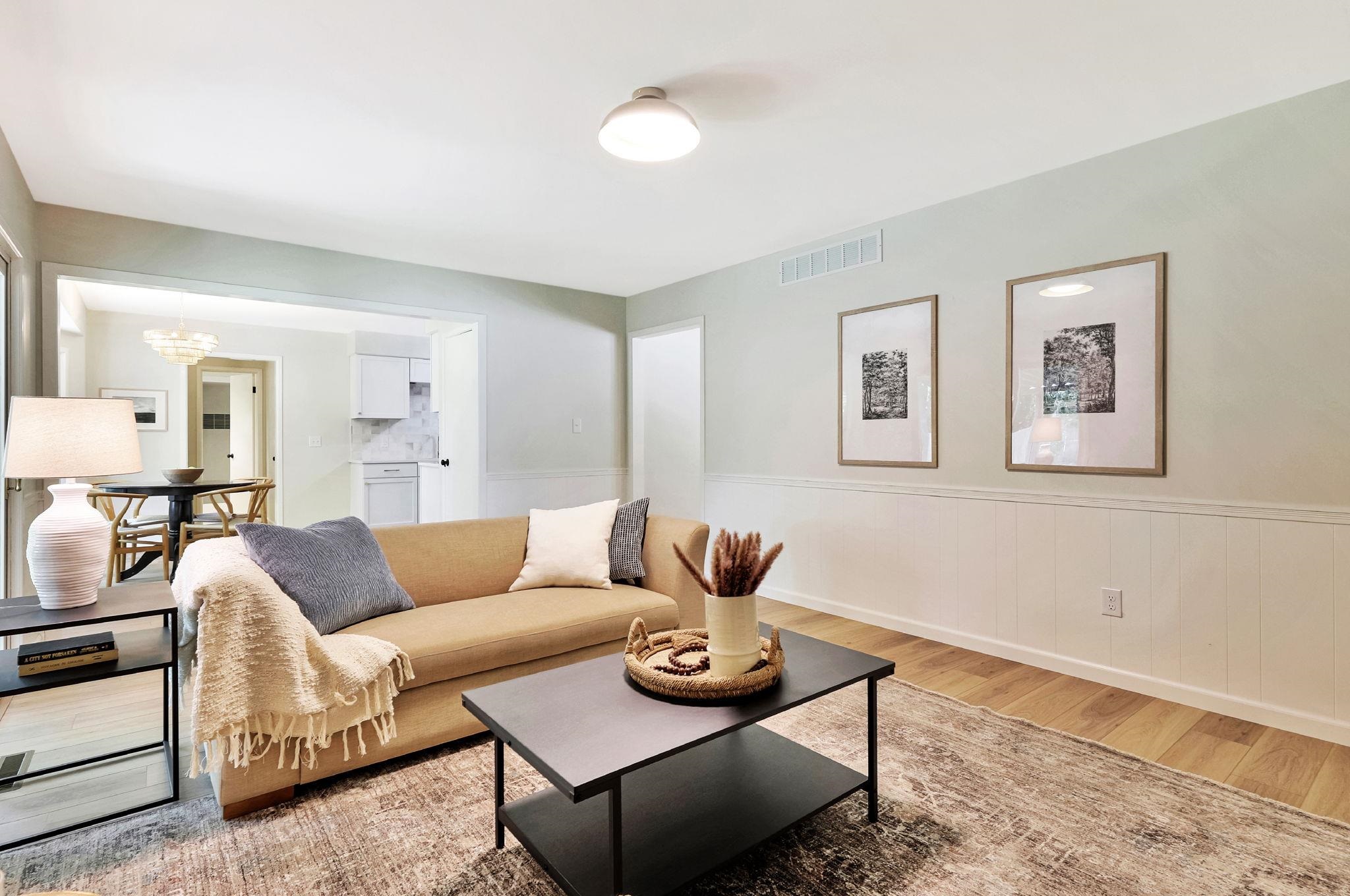 Wichita, Kansas 67207, United States, 3 Bedrooms Bedrooms, ,2 BathroomsBathrooms,Residential,Pending,53714