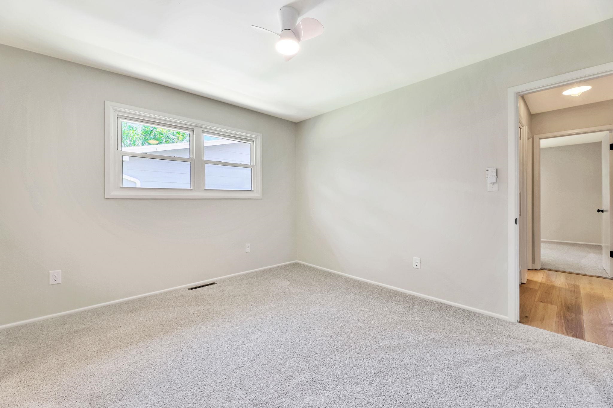 Wichita, Kansas 67207, United States, 3 Bedrooms Bedrooms, ,2 BathroomsBathrooms,Residential,Pending,53714