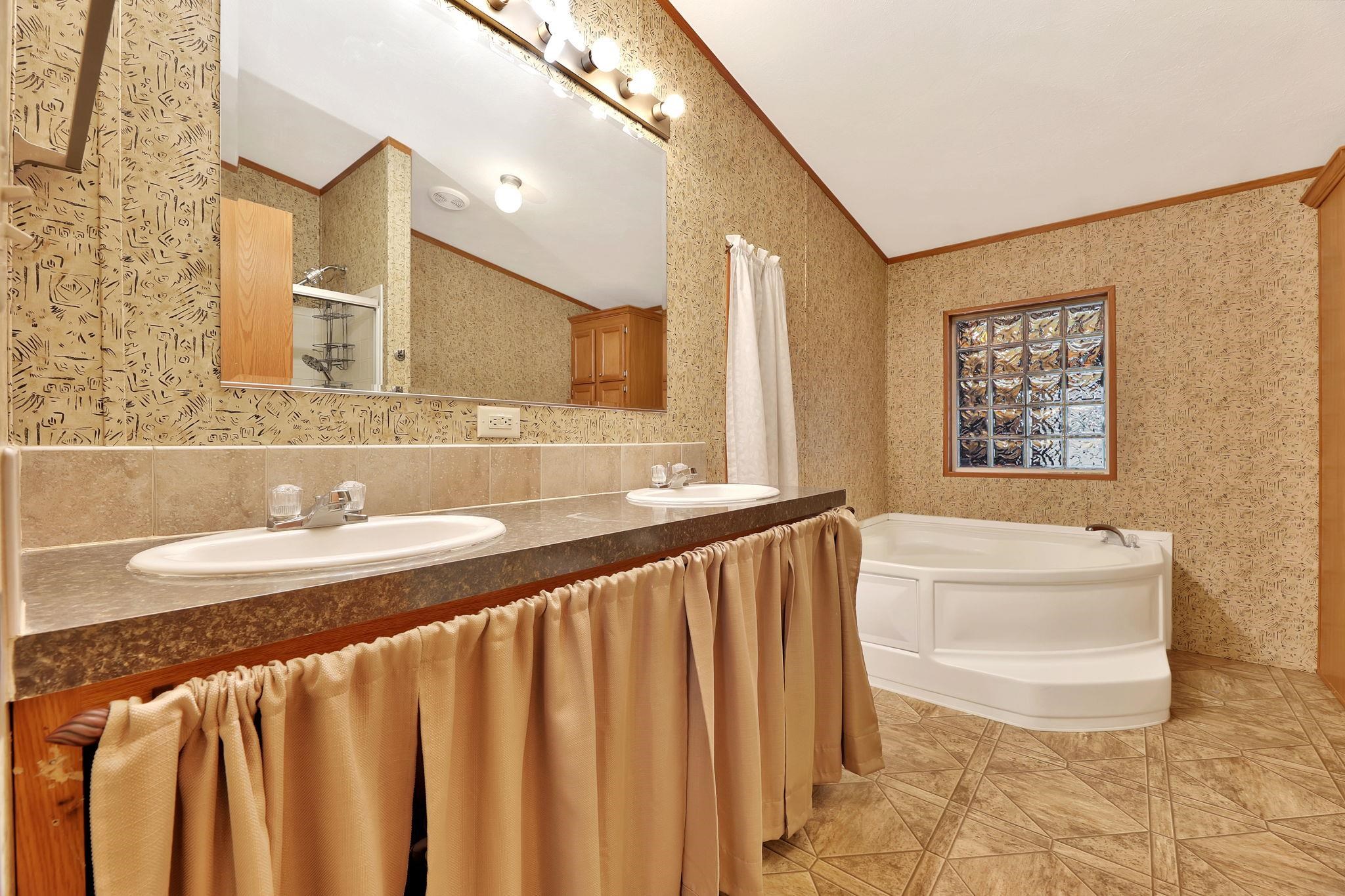 5066 NW 50th St, El Dorado, Kansas image 13