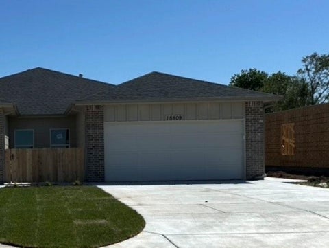 Townhouse For Sale - 15509 W Josephine St<br/> Goddard, KS 67052