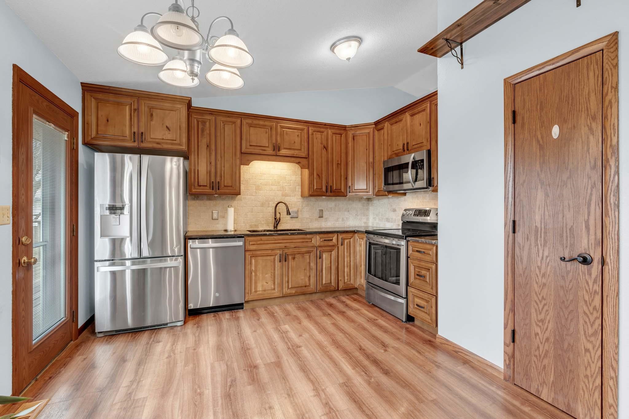 1211 W 2nd St, Haysville, Kansas image 8