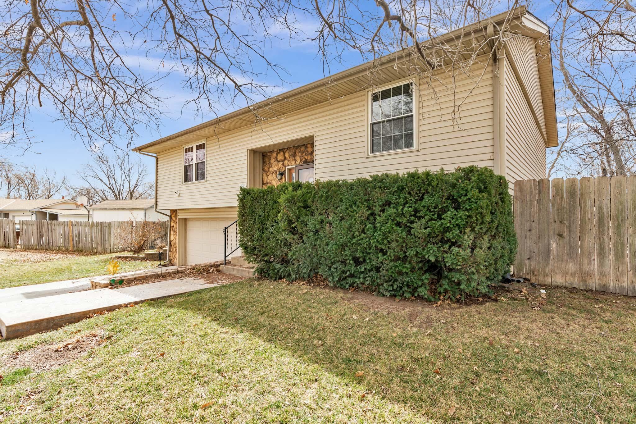1211 W 2nd St, Haysville, Kansas image 2