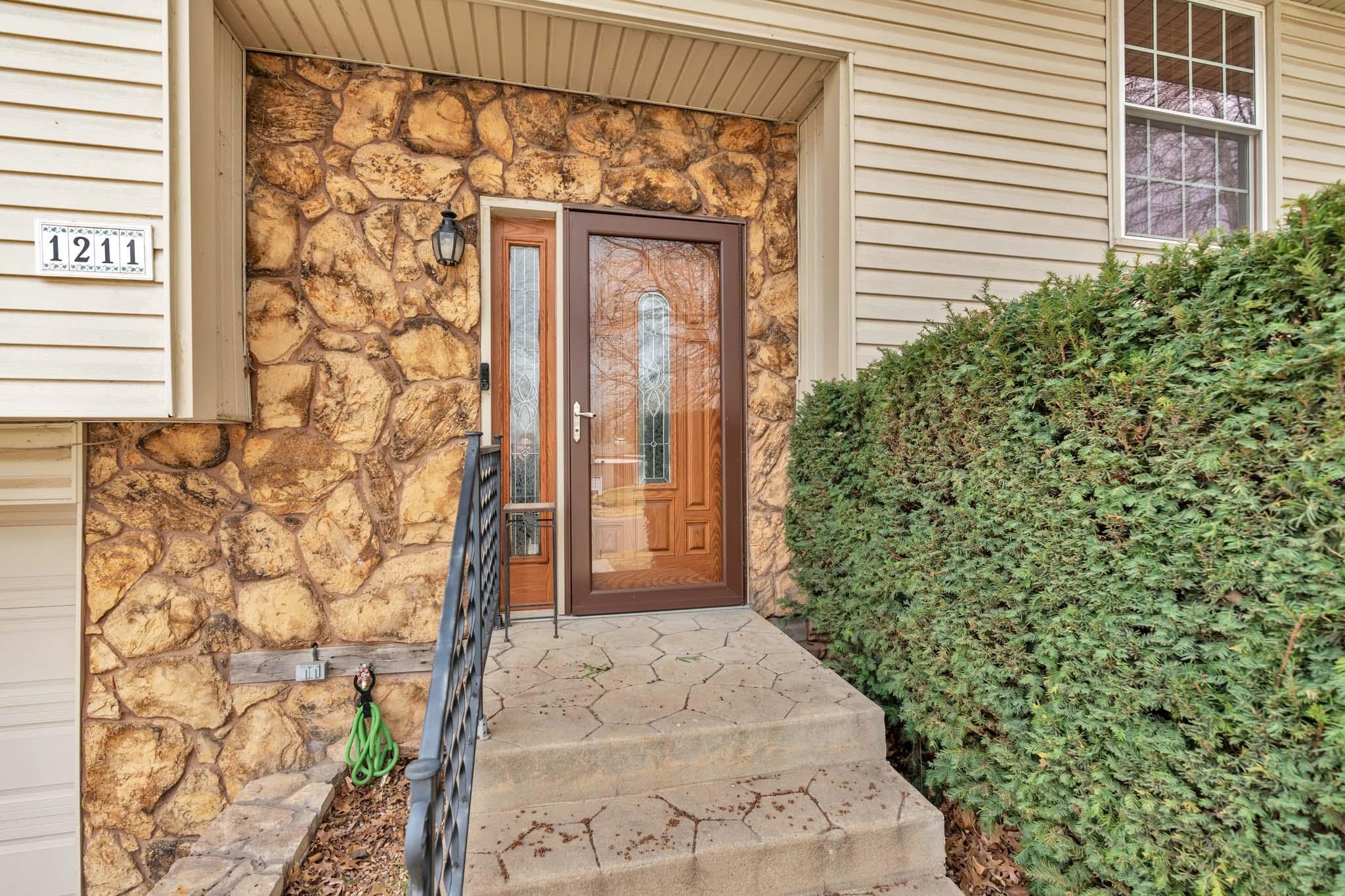 1211 W 2nd St, Haysville, Kansas image 3