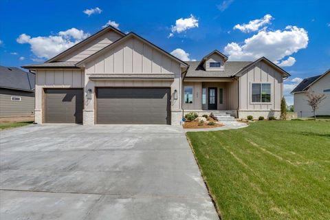 Homes For Sale - 253 N Ciderbluff Ct<br/> Wichita, KS 67052