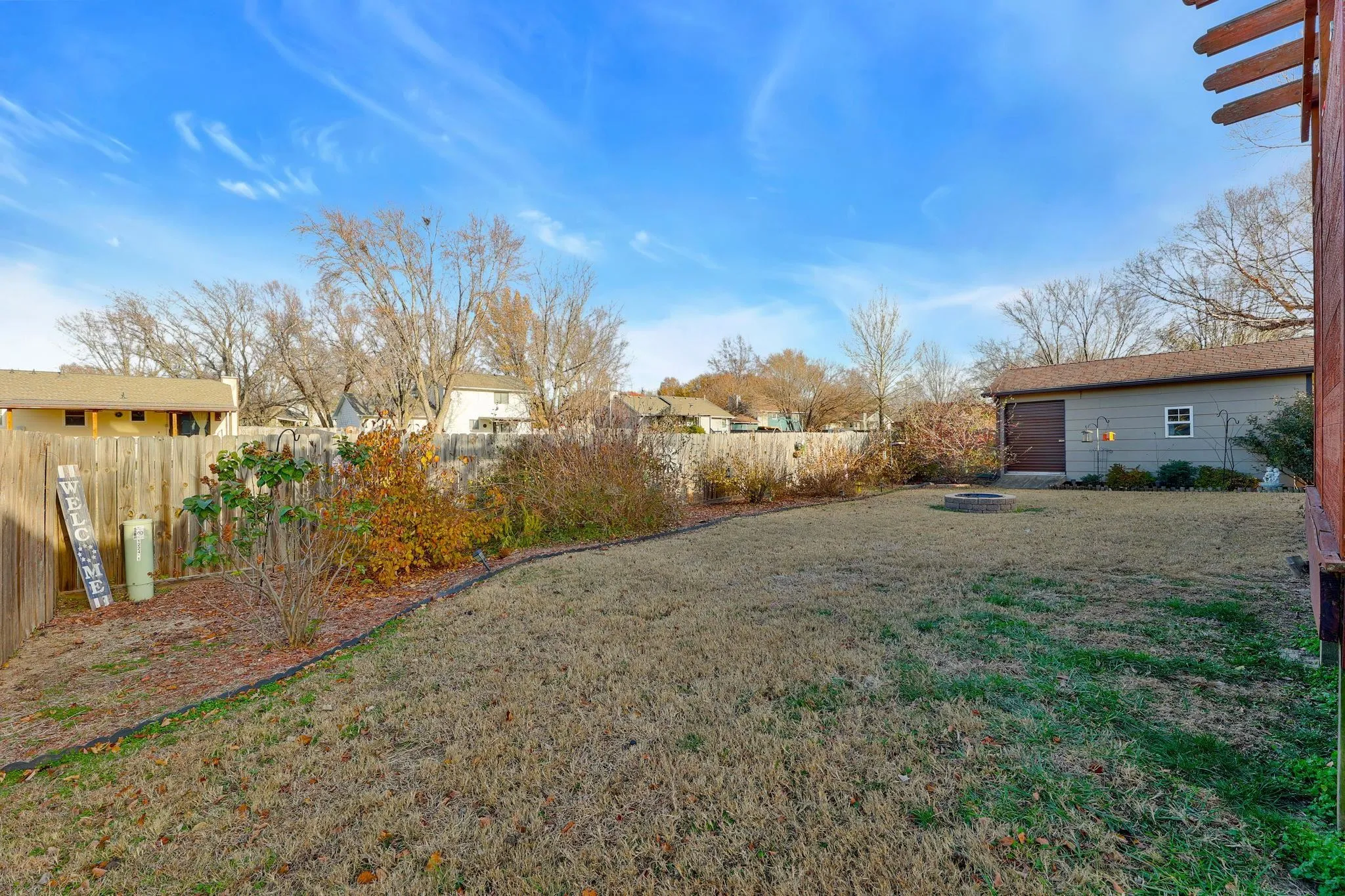 Derby, Kansas 67037, United States, 4 Bedrooms Bedrooms, ,3 BathroomsBathrooms,Residential,Pending,26330