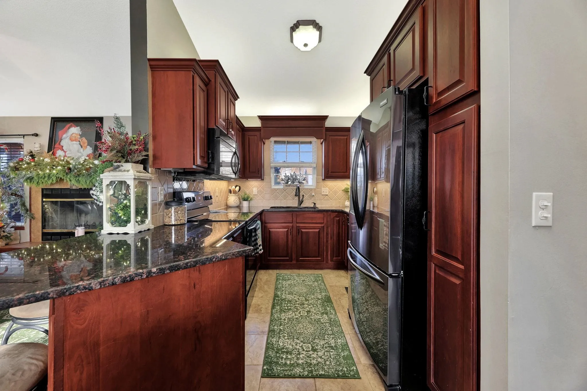 Derby, Kansas 67037, United States, 4 Bedrooms Bedrooms, ,3 BathroomsBathrooms,Residential,Pending,26330