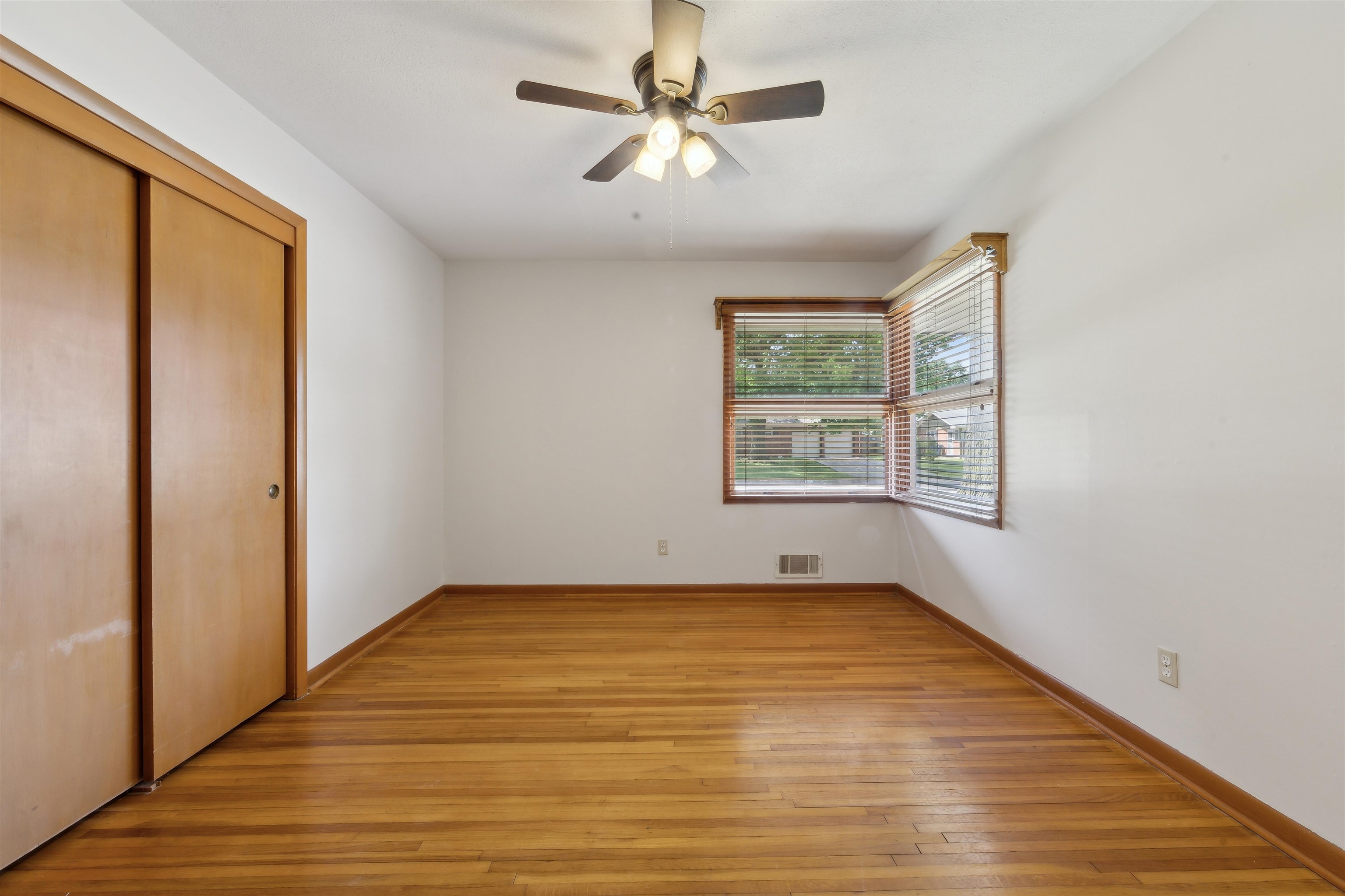 6202 E Jacqueline St, Wichita, Kansas image 22
