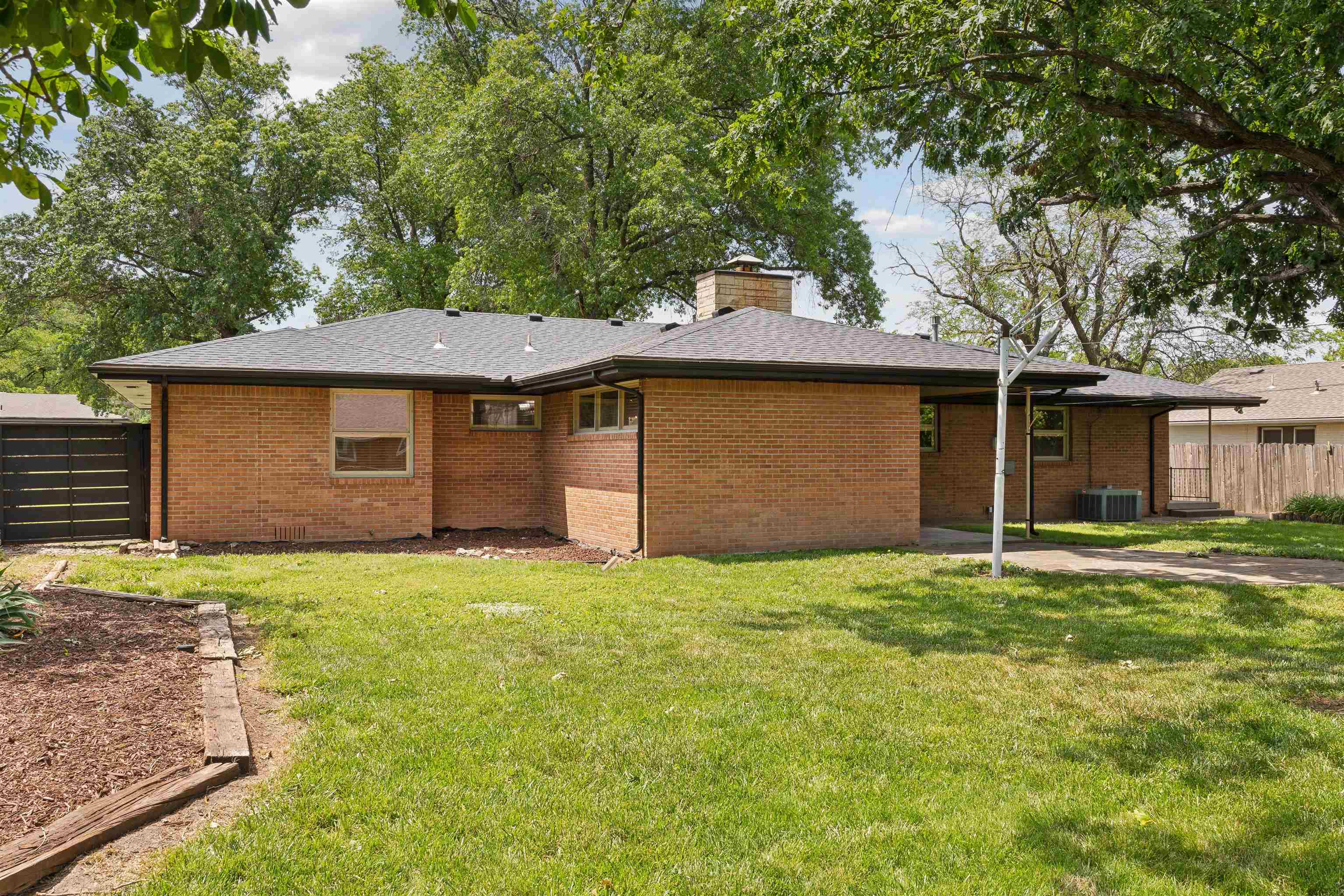6202 E Jacqueline St, Wichita, Kansas image 26