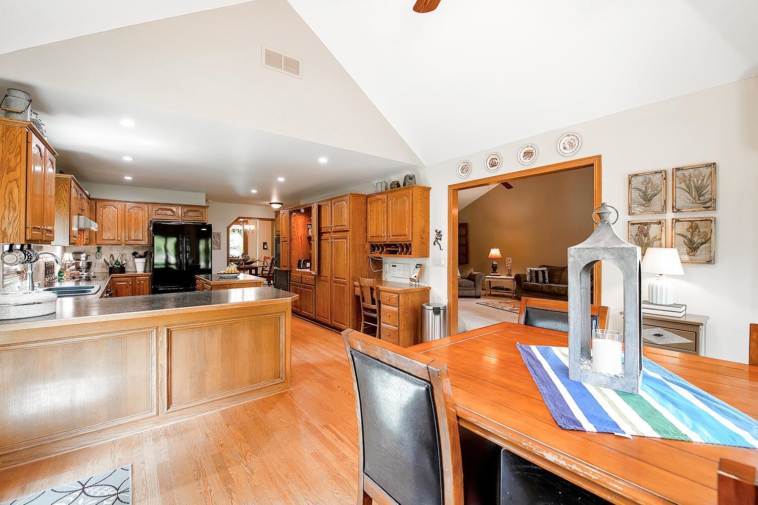 21231 W Tower Lakes Cir, Colwich, Kansas image 9