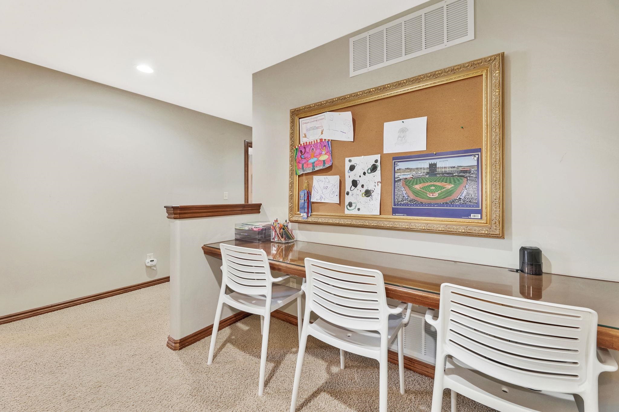 11 Crestway, Wellington, Kansas image 30