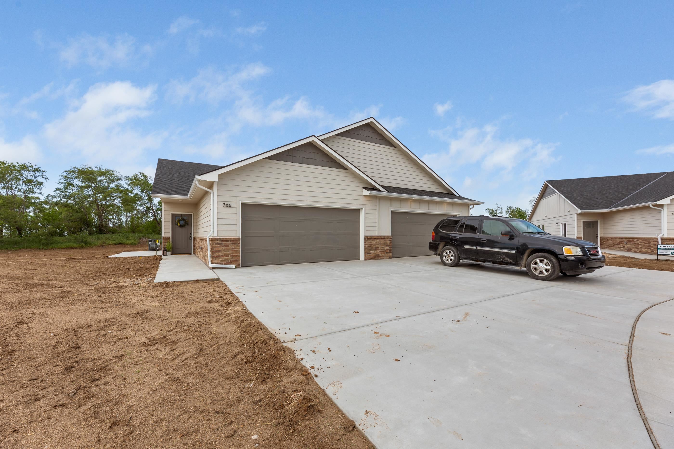 392 Trails Head Circle, Goddard, Kansas image 3