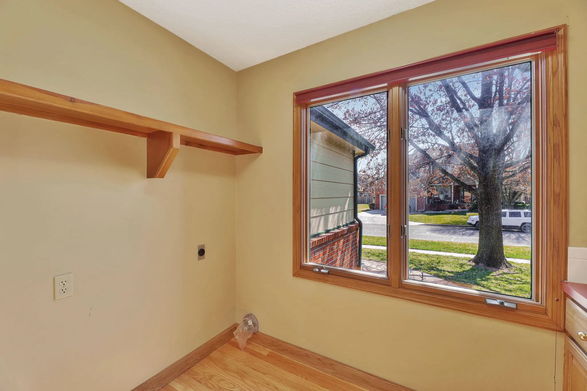 Wichita, Kansas 67226, United States, 5 Bedrooms Bedrooms, ,4 BathroomsBathrooms,Residential,Active,87711