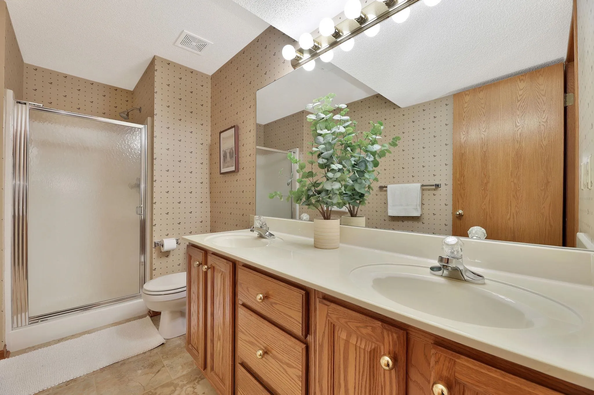 Wichita, Kansas 67226, United States, 5 Bedrooms Bedrooms, ,4 BathroomsBathrooms,Residential,Active,87711