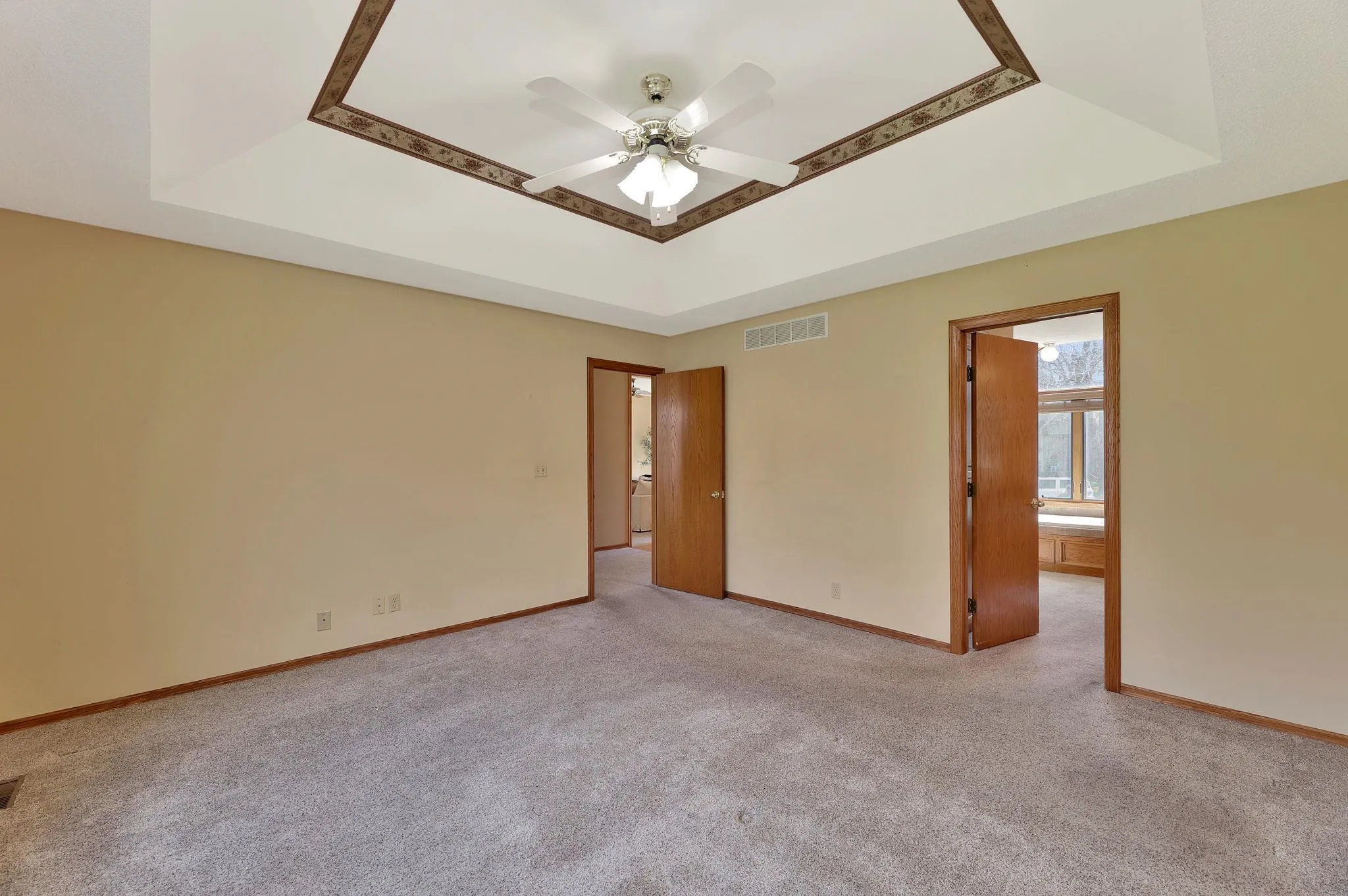 Wichita, Kansas 67226, United States, 5 Bedrooms Bedrooms, ,4 BathroomsBathrooms,Residential,Active,87711