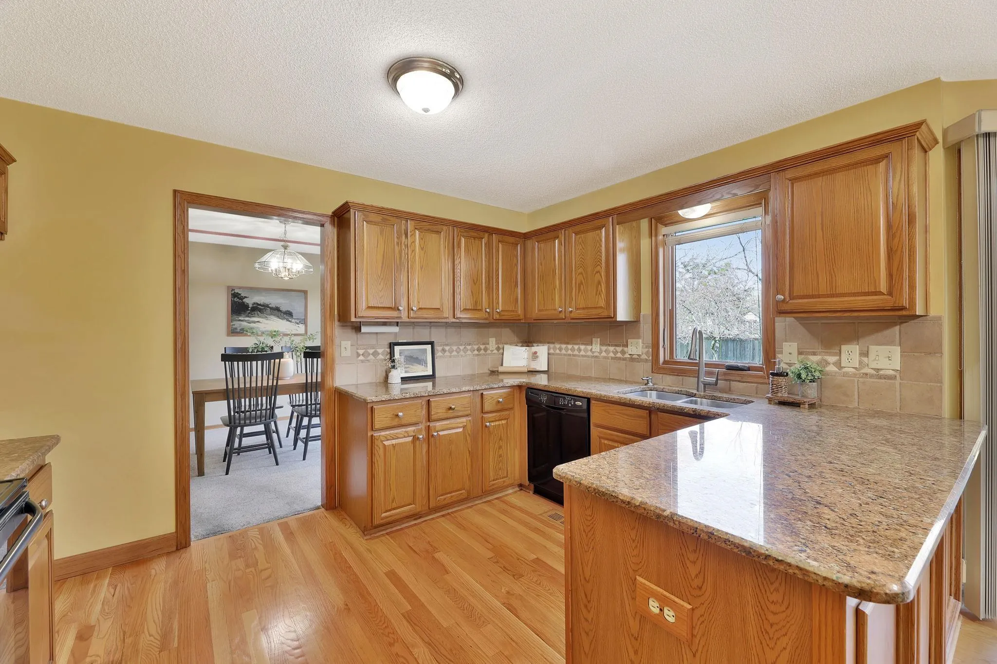 Wichita, Kansas 67226, United States, 5 Bedrooms Bedrooms, ,4 BathroomsBathrooms,Residential,Active,87711