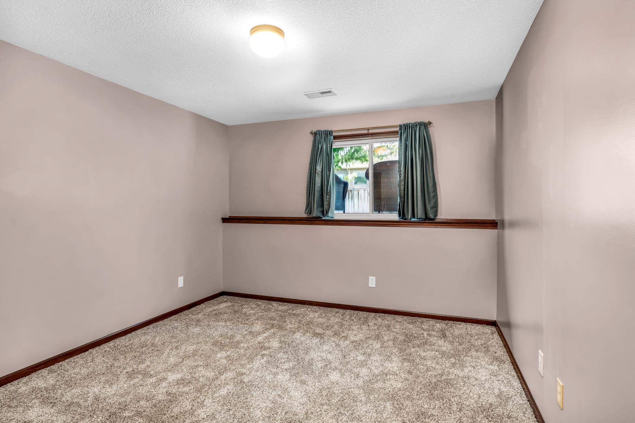 1027 N Beau Jardin Cir, Derby, Kansas image 30