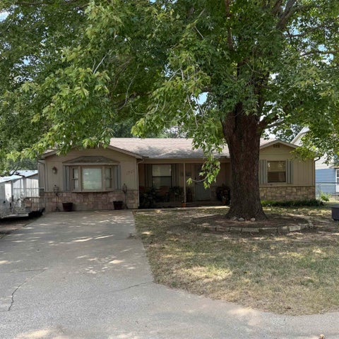 Homes For Sale - 1720 N 11th<br/> Cowley County, Arkansas City, KS 67005