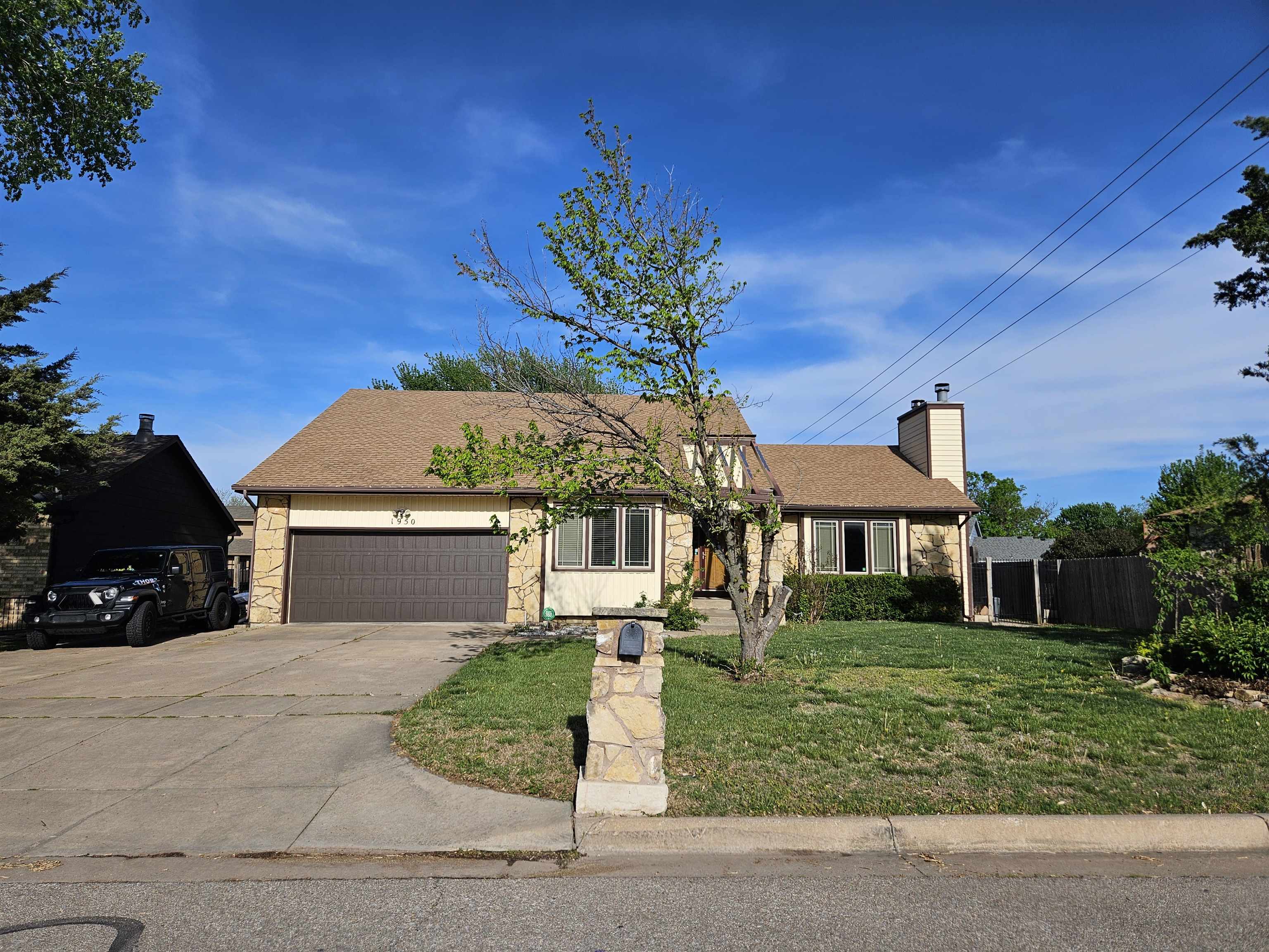 1950 S Capri Ln, Wichita, Kansas image 1