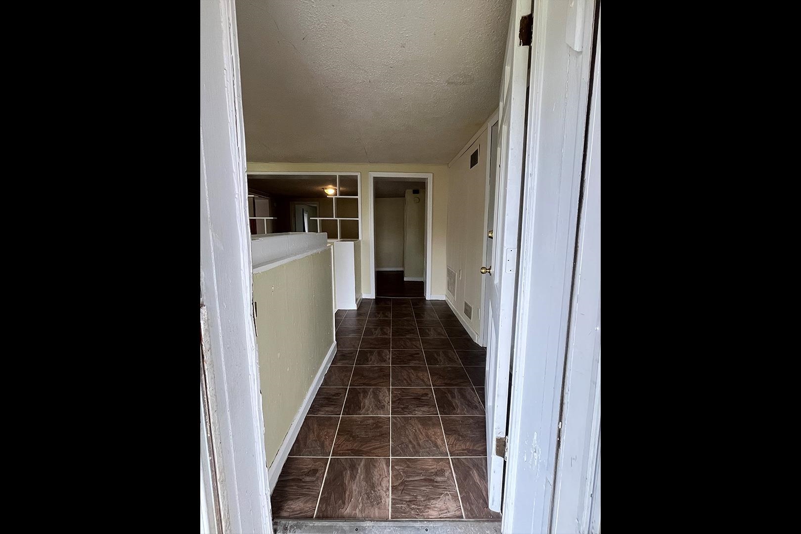 1241 N Lorraine Ave, Wichita, Kansas image 4