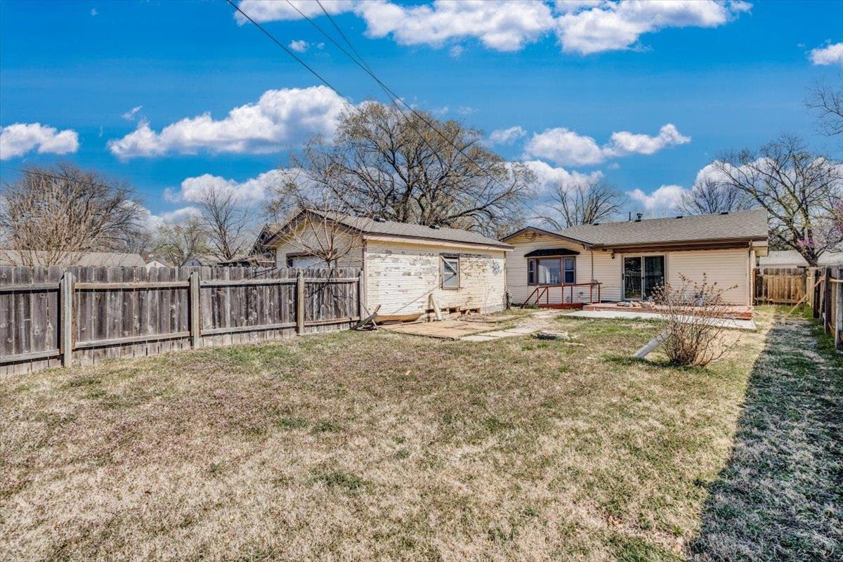 311 N Burns Ave, Valley Center, Kansas image 31