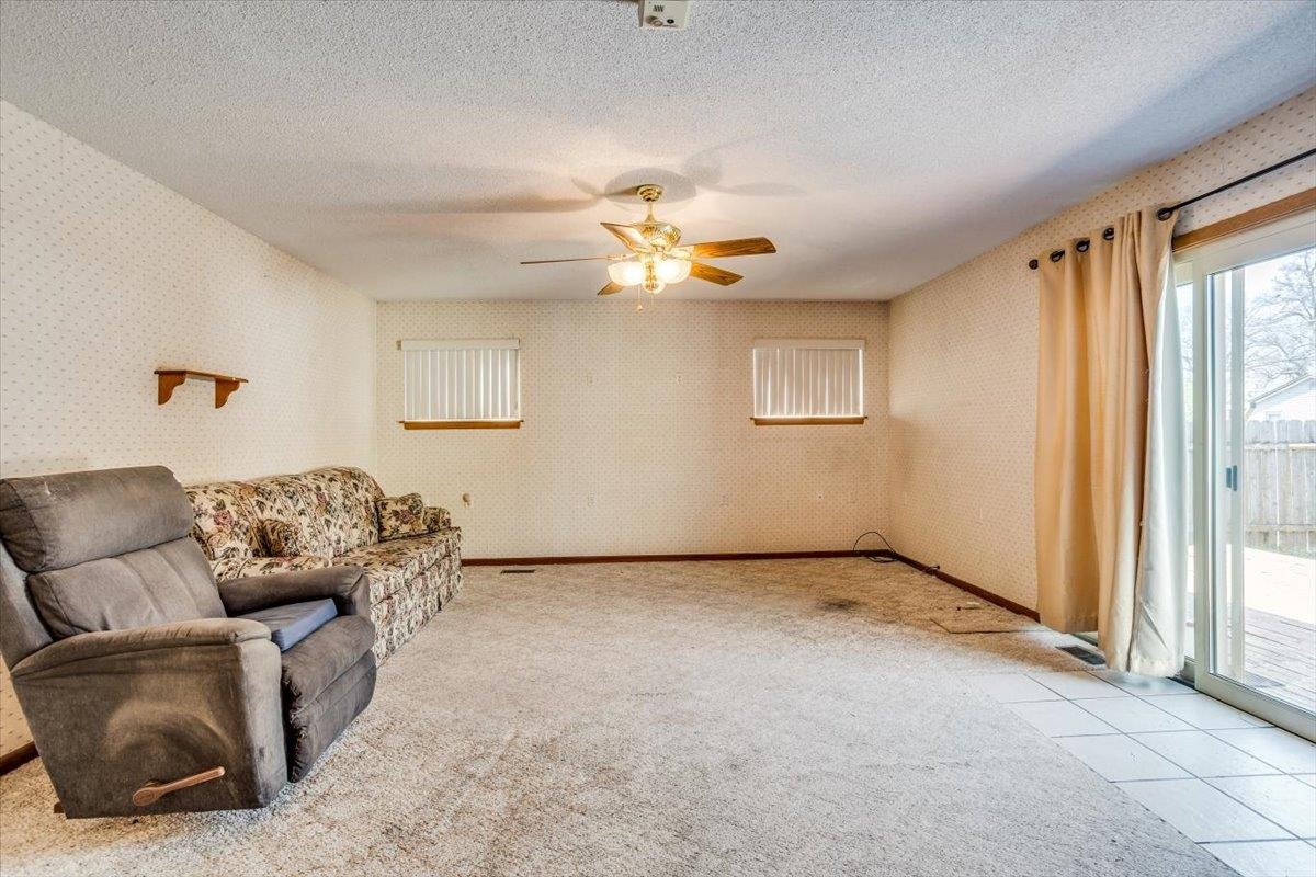 311 N Burns Ave, Valley Center, Kansas image 17