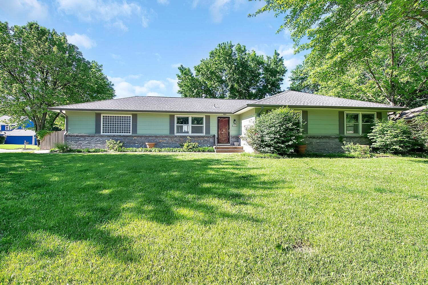 1513 E Carolyn St, Derby, Kansas image 1