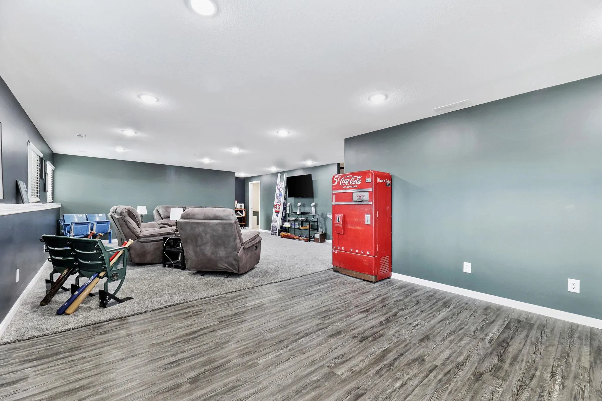 Derby, Kansas 67037, United States, 5 Bedrooms Bedrooms, ,3 BathroomsBathrooms,Residential,Active,24947