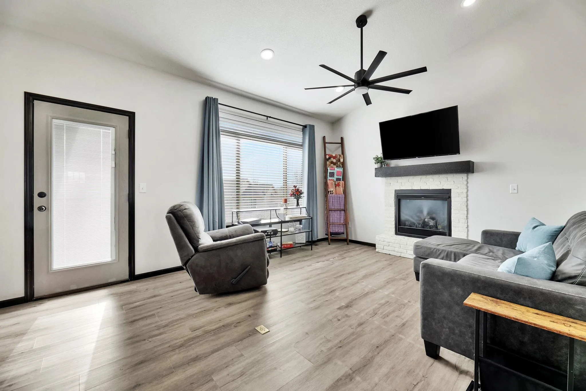 Derby, Kansas 67037, United States, 5 Bedrooms Bedrooms, ,3 BathroomsBathrooms,Residential,Active,24947