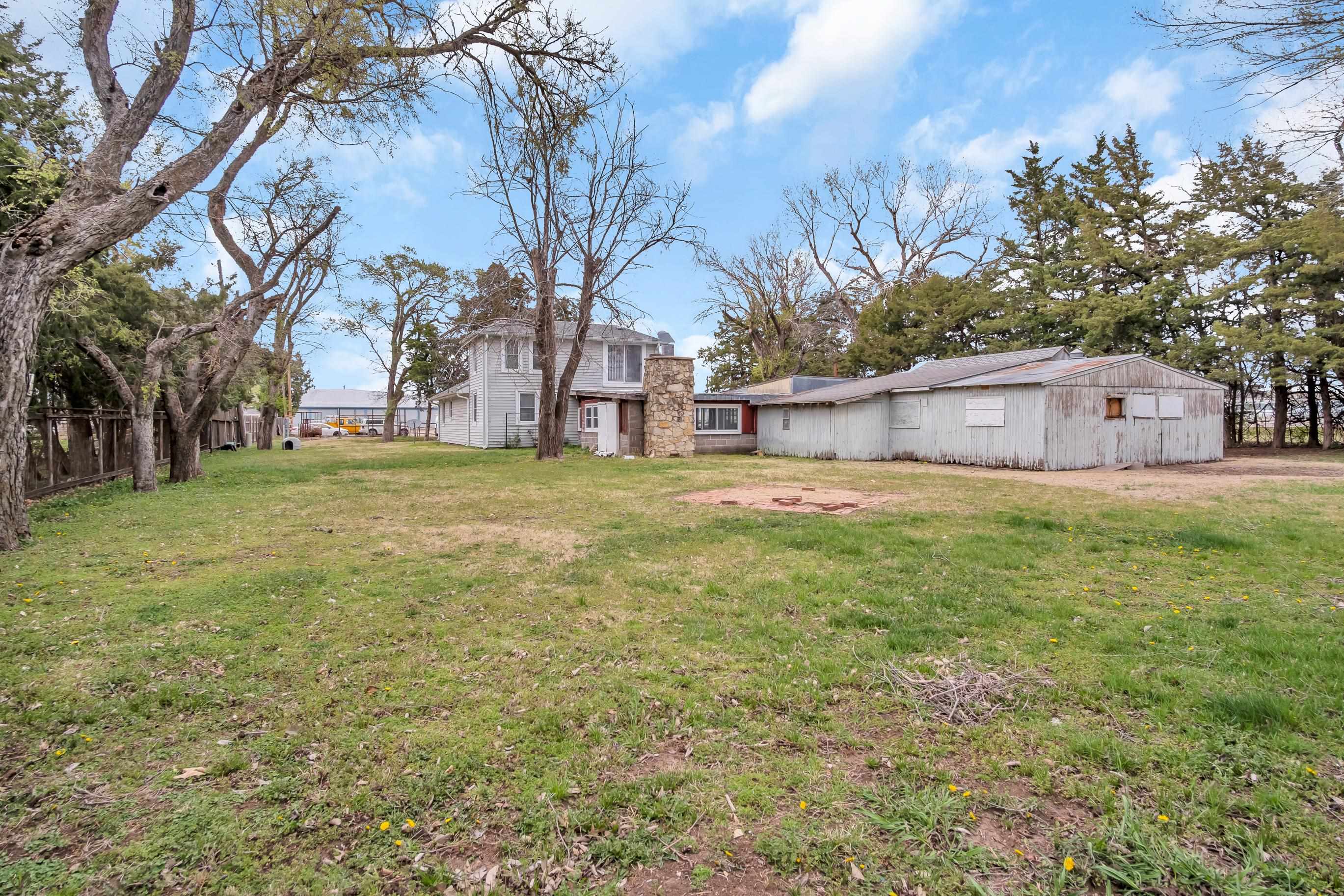 1202 S Walnut St, Newton, Kansas image 34