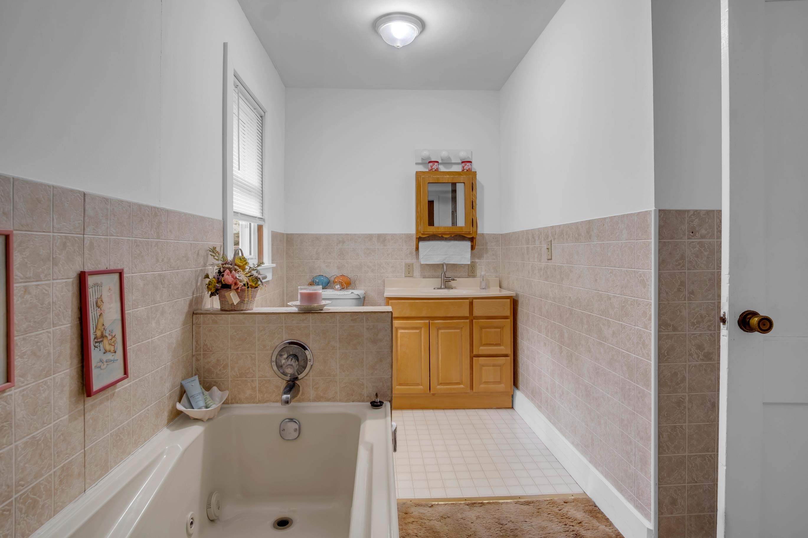 1202 S Walnut St, Newton, Kansas image 17