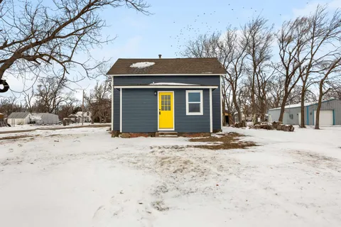 220 E Market St, Burrton, KS MLS: 650927