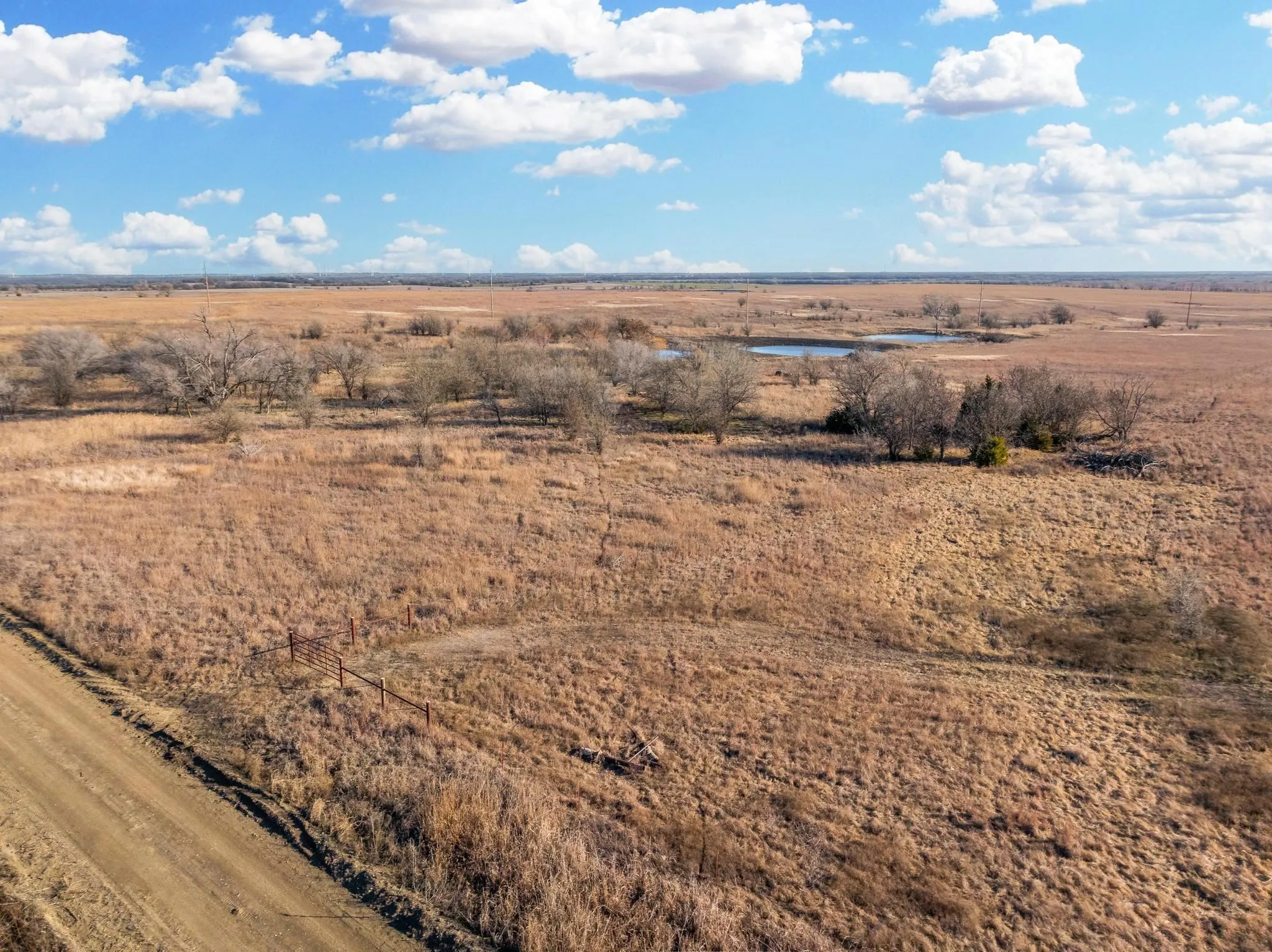 Wellington, Kansas 67152, United States, ,Residential,Pending,138059