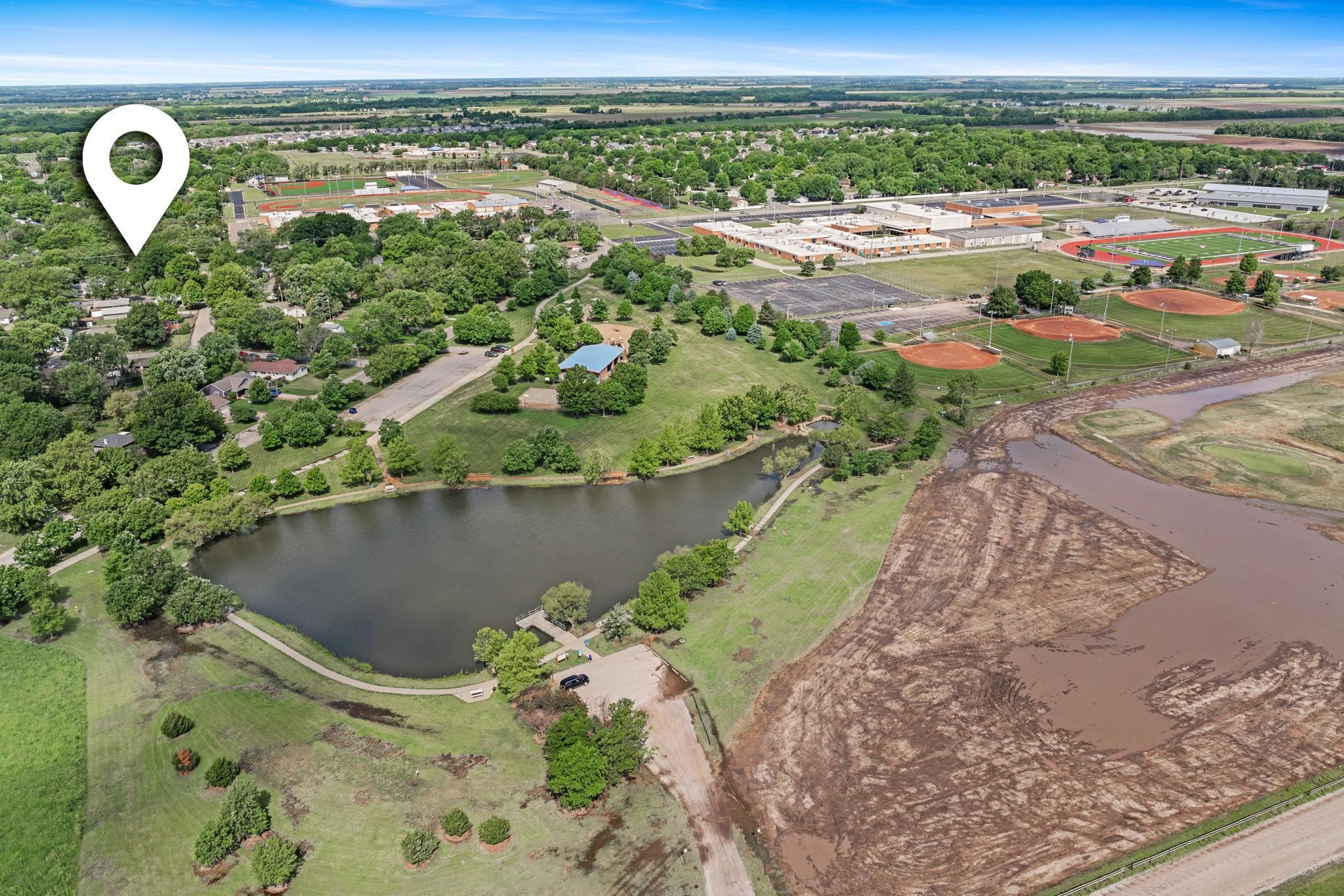 652 N Meridian Ave, Valley Center, Kansas image 31