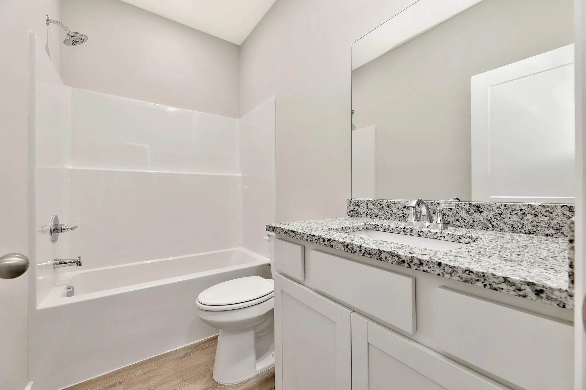 Valley Center, Kansas 67147, United States, 3 Bedrooms Bedrooms, ,2 BathroomsBathrooms,Residential,Active,209781