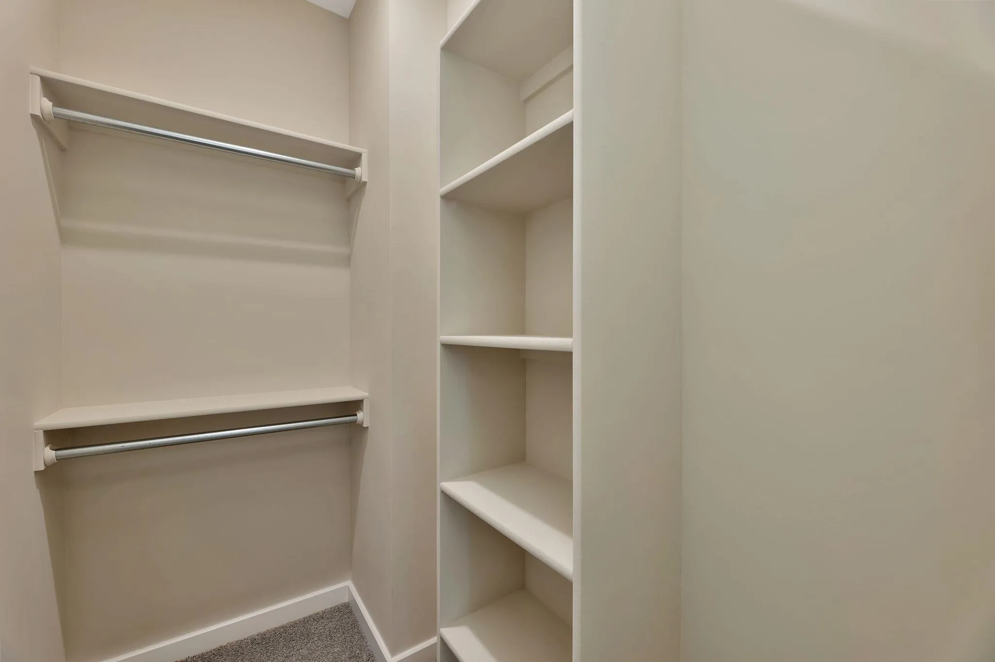 Valley Center, Kansas 67147, United States, 3 Bedrooms Bedrooms, ,2 BathroomsBathrooms,Residential,Active,209781