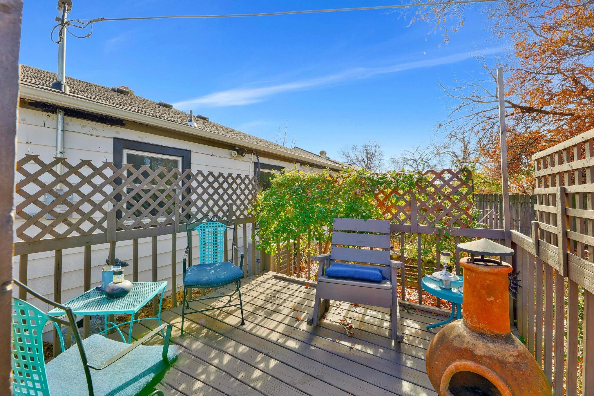 Wichita, Kansas 67218, United States, 2 Bedrooms Bedrooms, ,1 BathroomBathrooms,Residential,Pending,18849