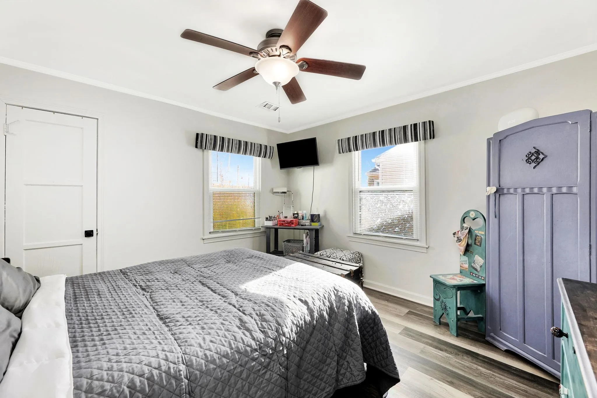 Wichita, Kansas 67218, United States, 2 Bedrooms Bedrooms, ,1 BathroomBathrooms,Residential,Pending,18849