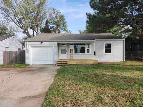 Homes For Sale - 5908 E Kinkaid St<br/> Wichita, KS 67218
