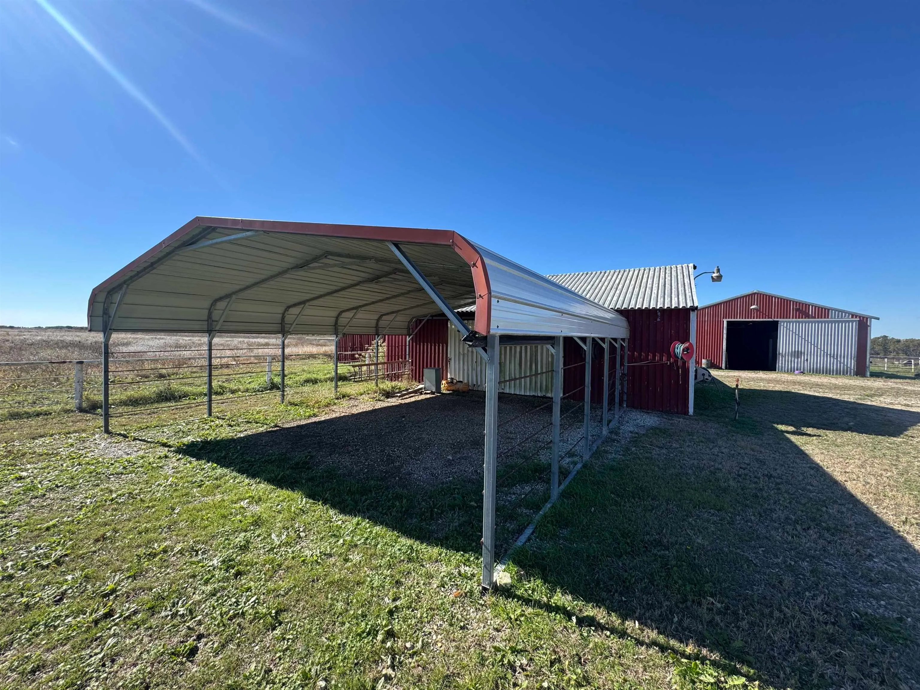 Winfield, Kansas 67156, United States, 3 Bedrooms Bedrooms, ,2 BathroomsBathrooms,Residential,Active,237979