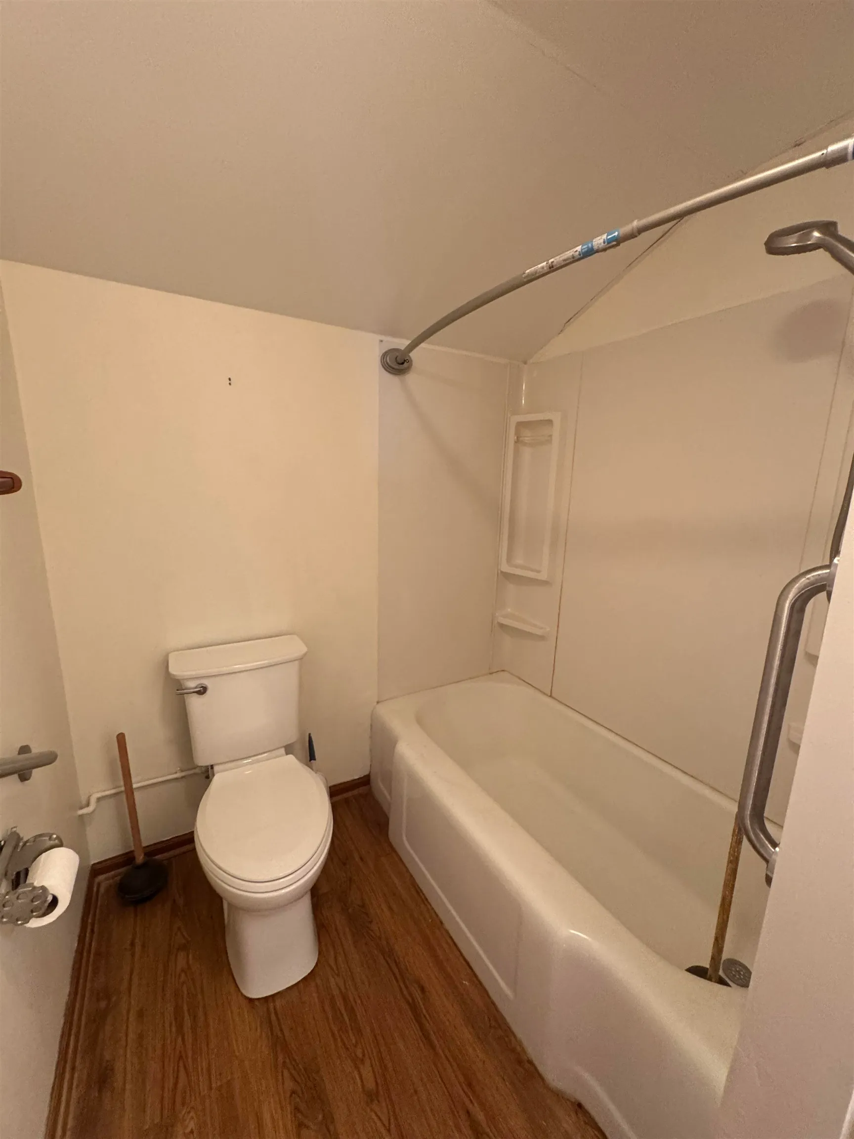 Winfield, Kansas 67156, United States, 3 Bedrooms Bedrooms, ,2 BathroomsBathrooms,Residential,Active,237979