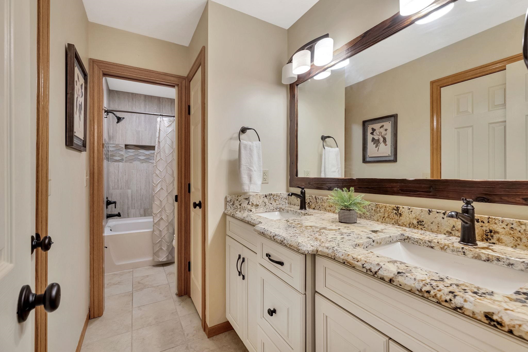 721 Bramerton St, Andover, Kansas image 20