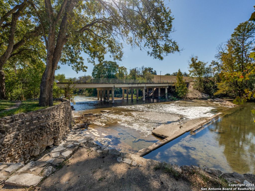 Photo of 1174 Mooncrest, New Braunfels, TX 78130 (MLS # 1921076)